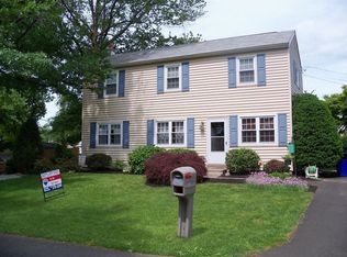 217 Fair Oaks Ave, Horsham, PA 19044