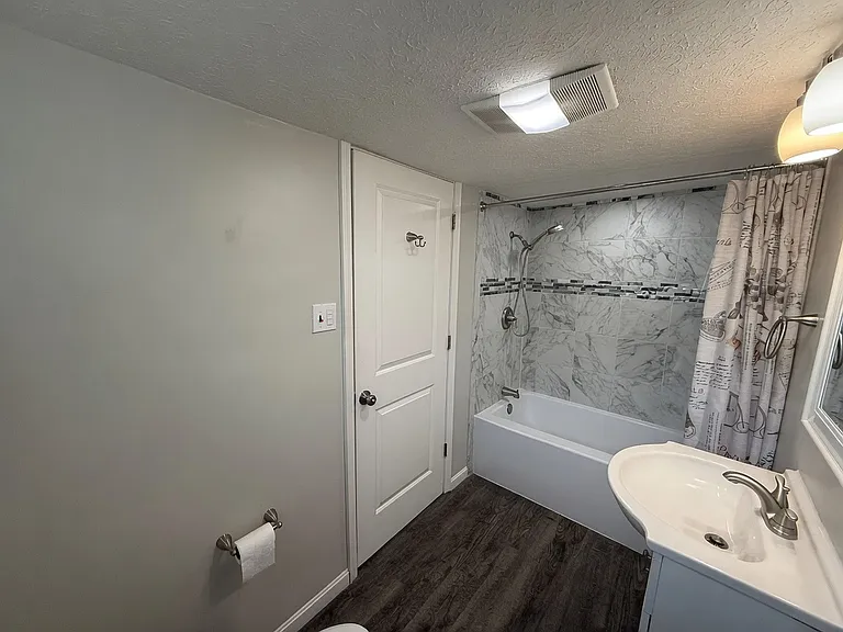 56 Telford Ave — Photo 14