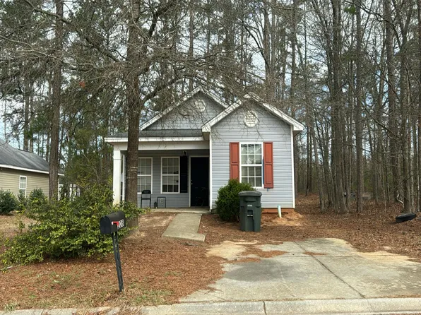 208 Chatham Cir, Winnsboro, SC 29180