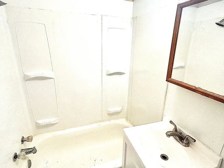 856 S Millwood Ave #1 — Photo 12