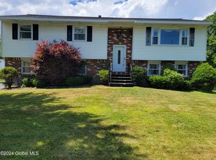 24 Meadow Ln, Latham, NY 12110