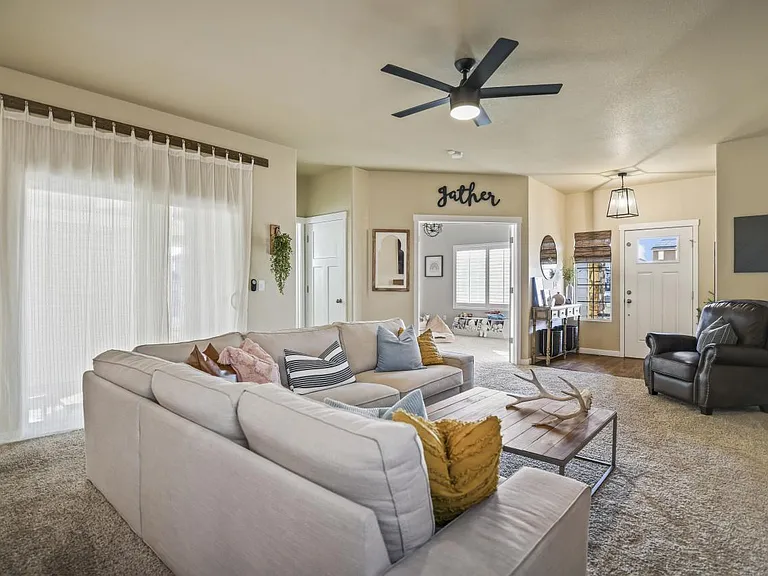 7685 Camille Ct — Photo 8