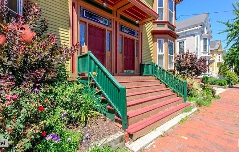 287 Spring St — Photo 2
