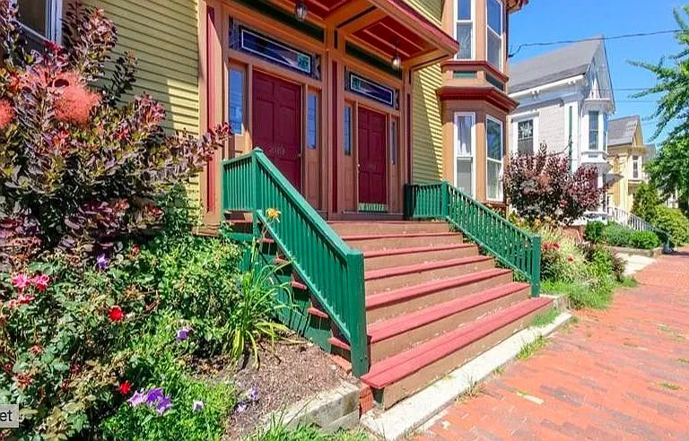 287 Spring St #5 — Photo 2