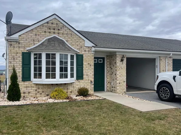 14268 Shelby Cir, Hagerstown, MD 21740