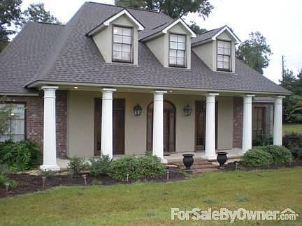 Beautiful Custom Home
						:
						Large custom Acadian style house in quiet neighborhood.