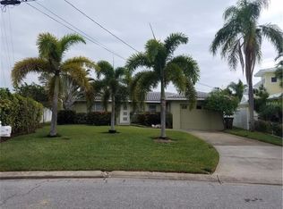 421 Harbor Dr S, Indian Rocks Beach, FL 33785