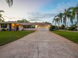 3407 York Dr W, Bradenton, FL 34205