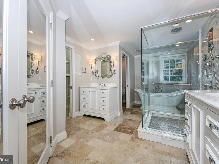 4509 Tournay Rd — Photo 10