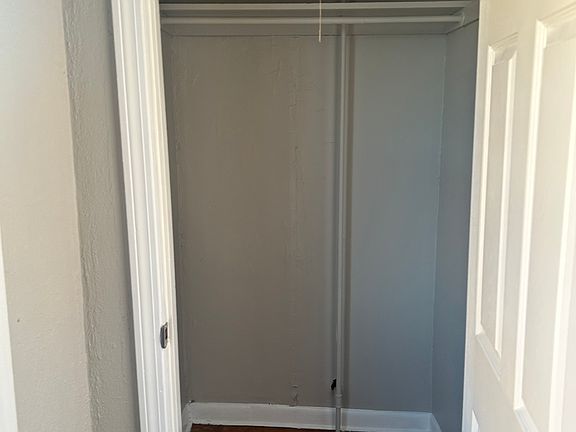 3rd image of 531 E Main St Unit 3