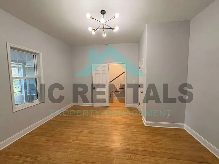 234 S Academy St — Photo 15