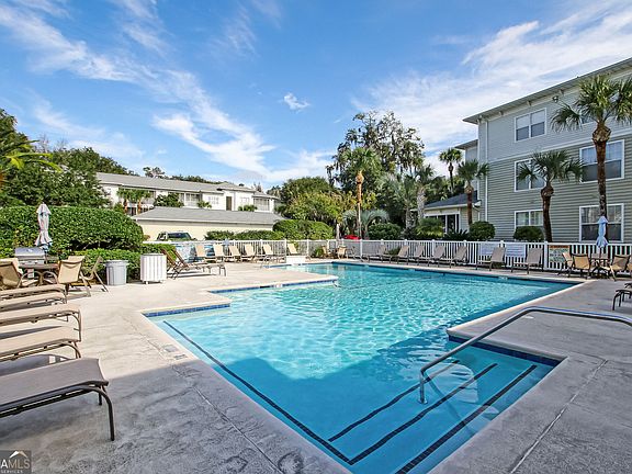 5th image of 1704 Frederica Rd APT 428