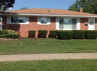 6765 Moccasin St, Westland, MI 48185