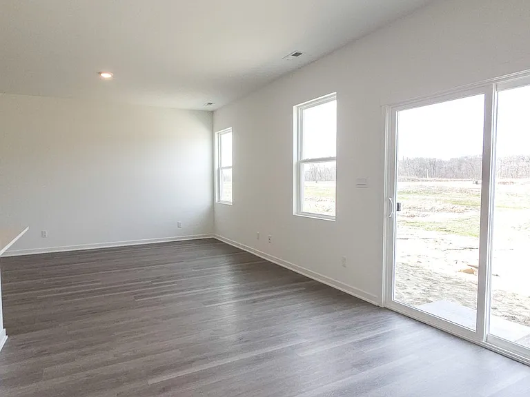 4176 Viceroy St — Photo 5