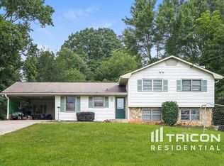 455 Huntington Dr, Alpharetta, GA 30004