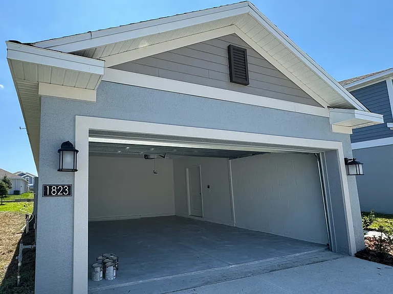 1823 Weir Blvd — Photo 2