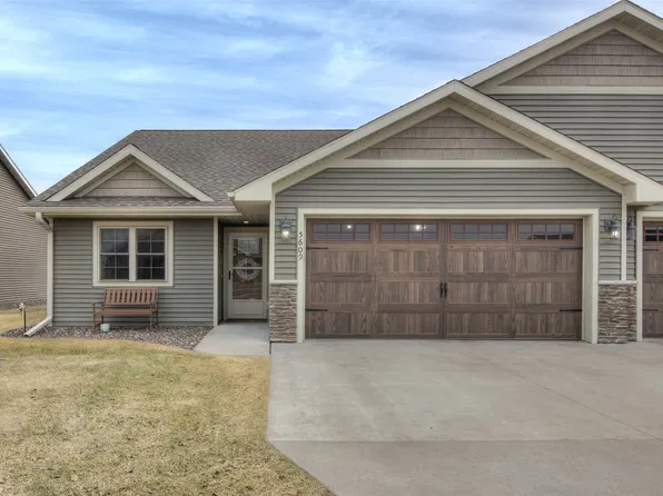5609 Green Park Drive, Eau Claire, WI 54703