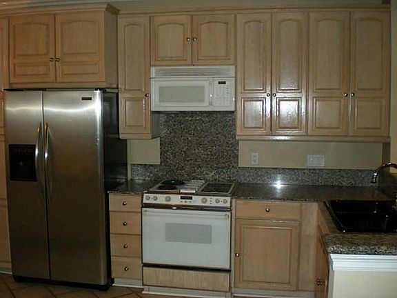 4th image of 91 Lake Lynn Dr
