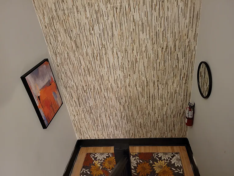 575 Maclaren St #9 — Photo 5