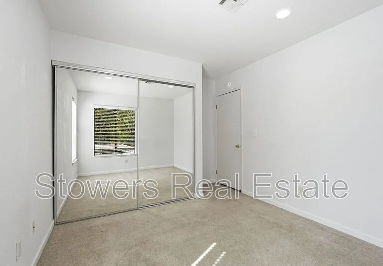 7102 Cross Creek Cir #C — Photo 26