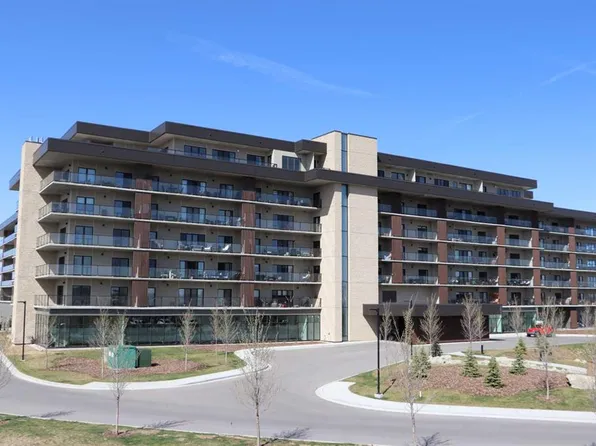 102 NW Scenic Dr N #312, Lethbridge, AB T1H 5L9