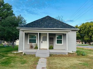 309 N Perkins Ave, Kenesaw, NE 68956
