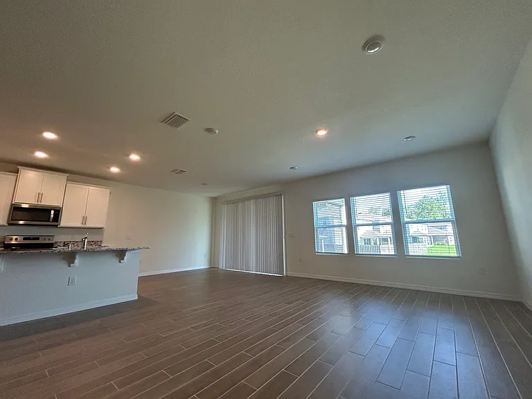 1551 NW 136th Blvd — Photo 4
