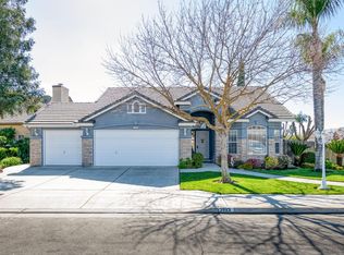 2193 E Brandywine Ln, Fresno, CA 93720