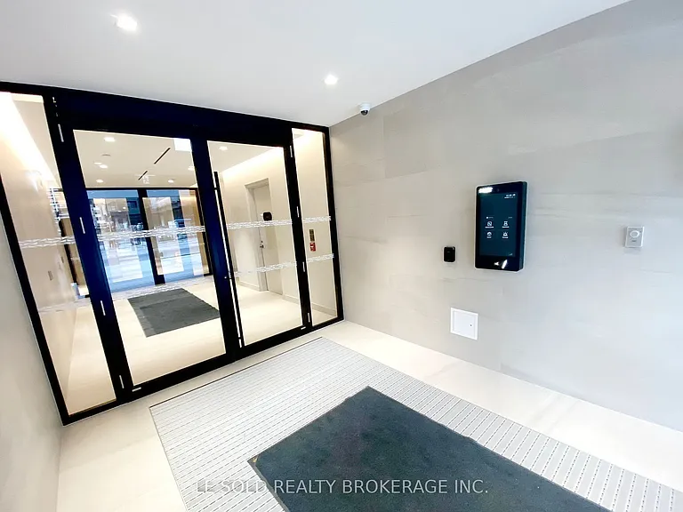 127 Broadway Ave #704-4 — Photo 3