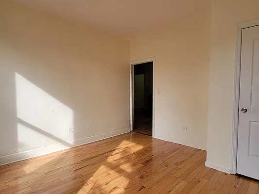 Rented by New York Residence | media 16