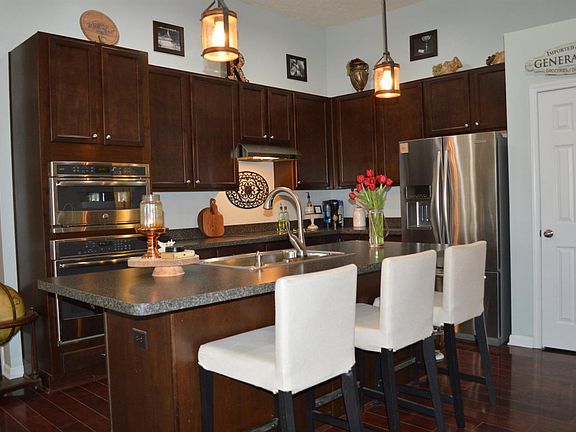 5th image of 669 Hafton Ct