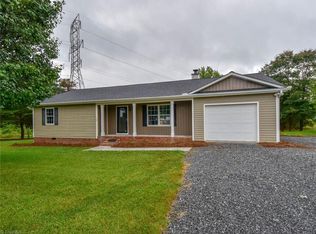 575 Huffines Mill Rd, Reidsville, NC 27320