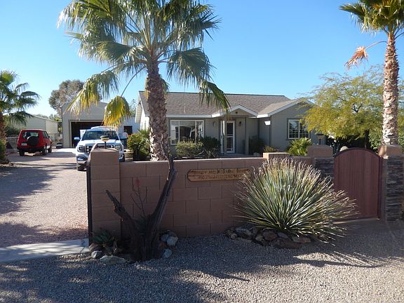 2nd image of 40396 Wyoming Way