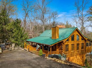 919 Deer Run Way, Sevierville, TN 37862