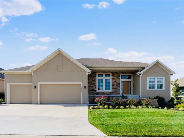 10510 W 132nd Ct, Overland Park, KS 66213