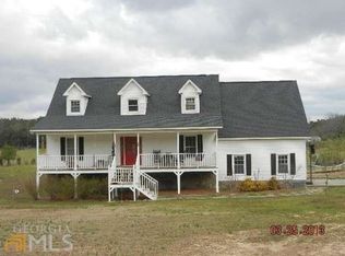 30 Waters Rd, Taylorsville, GA 30178