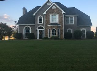 47 Braves Crossing Ct, Sharpsburg, GA 30277