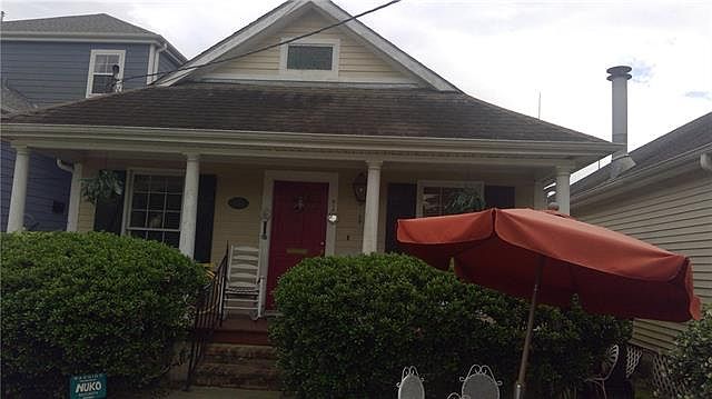 1st image of 4218 Annunciation St