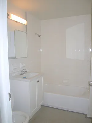 Rented by Heights Realty Advisors | media 9