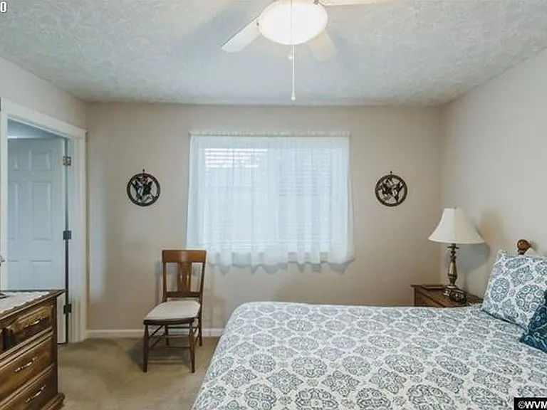 1096 Fuji Ln — Photo 15