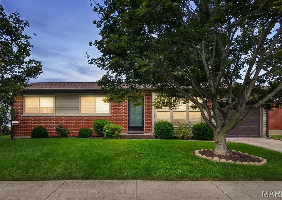 1st image of 3210 Catesby Ln