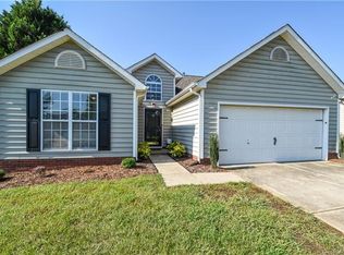 12530 Cumberland Crest Dr, Huntersville, NC 28078