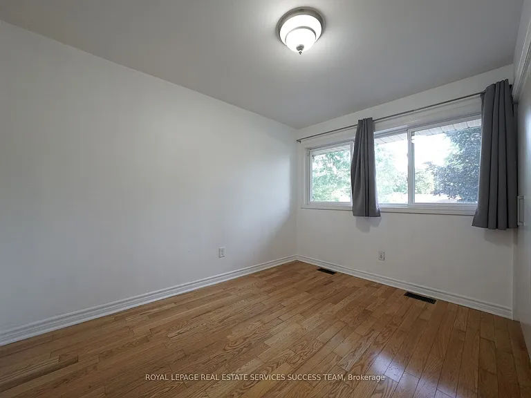 1195 Holton Heights Dr — Photo 13