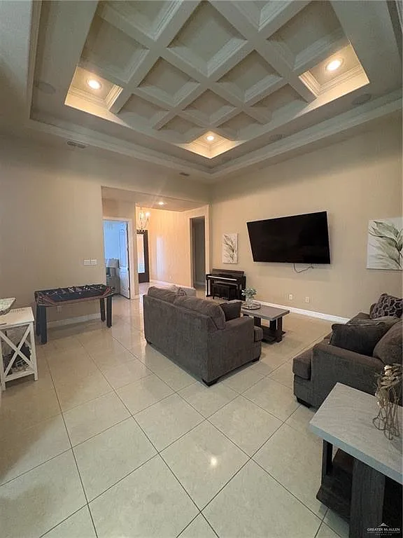 4 bed, 3.5 bath, 2315 sqft, $2,500 — Photo 4