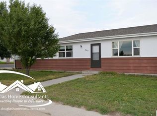 203 Jolley Ave, Douglas, WY 82633
