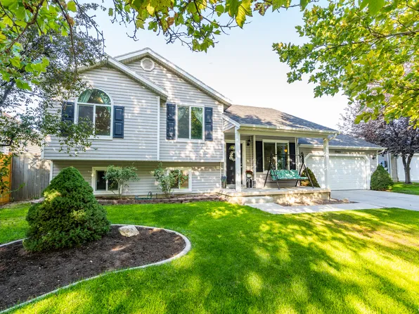 7965 N Tinamous Rd, Eagle Mountain, UT 84005