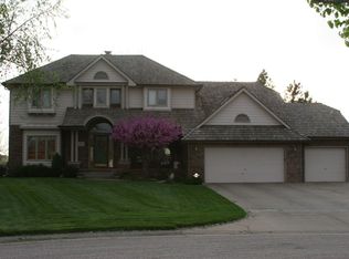 8215 W Reflection Ct, Wichita, KS 67205