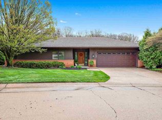 7126 Blue Creek Dr, Fort Wayne, IN 46804