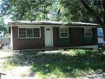 10049 Clairmont Dr photo 1