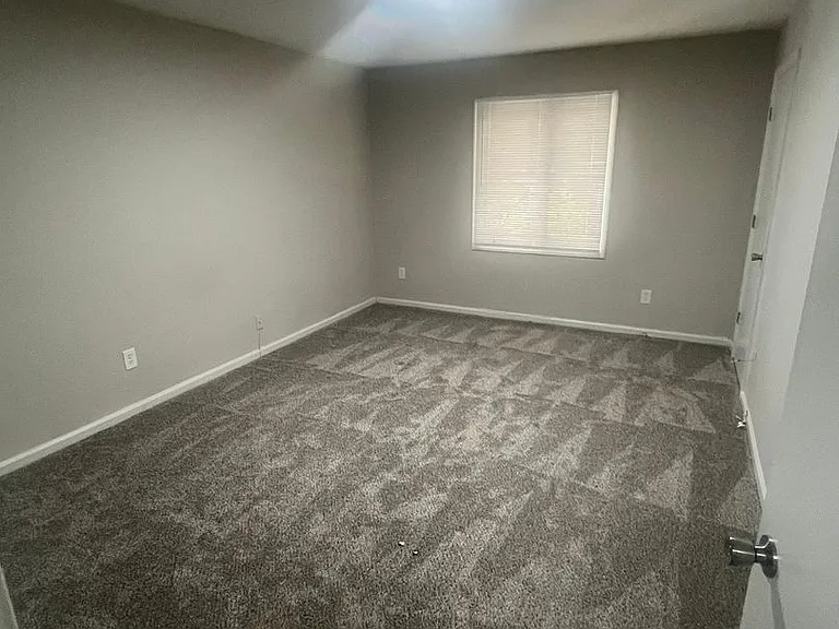 1909 Meadowlark Ln #40 — Photo 7